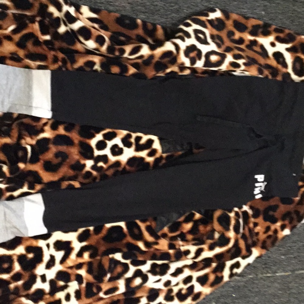 Vs pink leggings